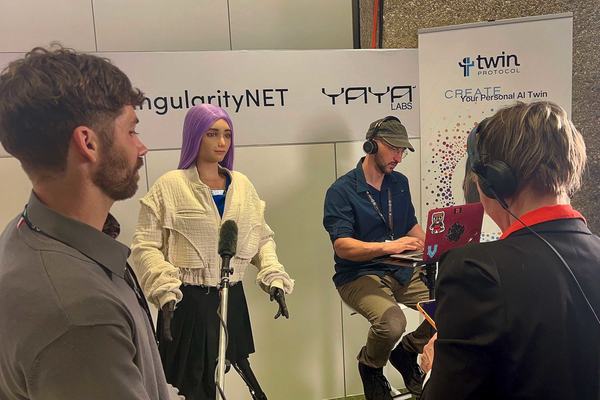 Global AI summit tackles misinformation and deepfakes with a little ‘bot’ of help | UN News