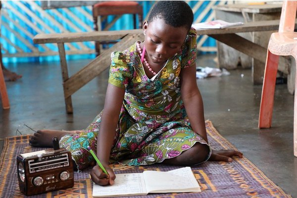 World Radio Day marks evolution, innovation and connection of ‘vector of freedom’   | UN News