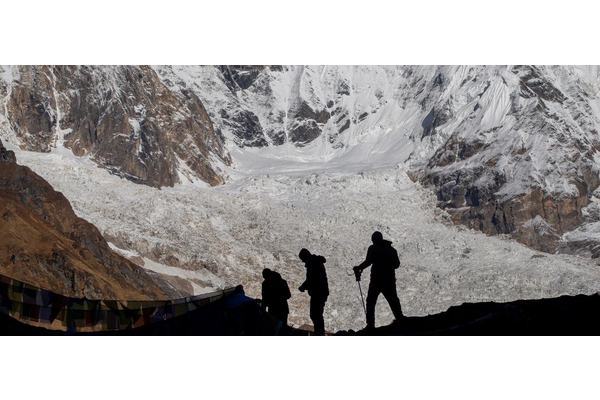 Pollution, melting microbes, undamming rivers, risks for elders: 4 key climate issues | UN News