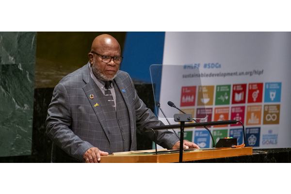 UN deputy chief calls for major arms spending cuts and urgent action to save SDGs | UN News
