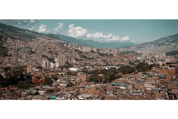 Training offers a way out of poverty for young victims of Colombian conflict | UN News