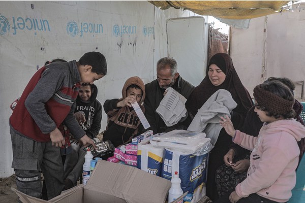 Gaza: UN aid teams reject Israel’s ‘deliberate attempt to weaponize aid’ | UN News