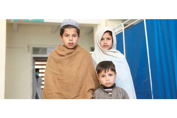 Afghanistan: Security Council renews UN mission as WHO warns of health catastrophe | UN News
