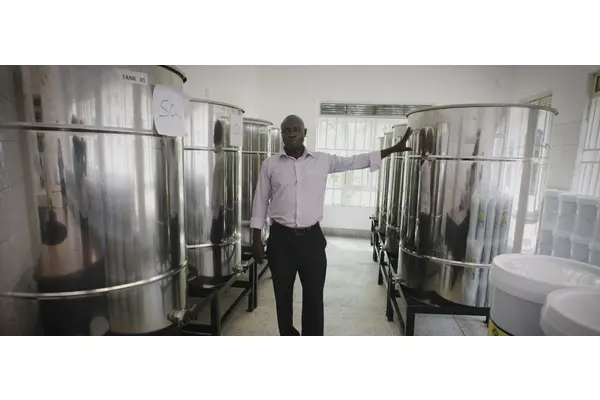 First Person: The honey business owner creating a buzz in northern Uganda | UN News
