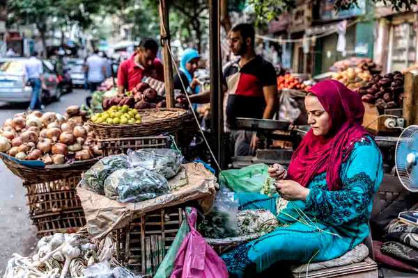 Over 60 per cent of the Arab world still outside the banking system | UN News