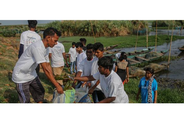 World must ‘work as one’ to end plastic pollution: Guterres | UN News