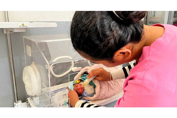Mother makes 200km emergency trip across rural Madagascar to save baby | UN News