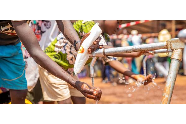 DR Congo crisis forces refugees to swim for their lives to Burundi | UN News