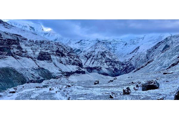 ‘On thin ice’: UN chief sounds alarm over rapid Himalayan glacier melt | UN News