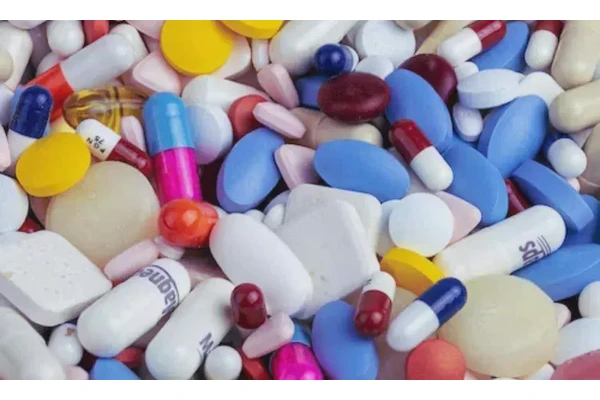 Surat Doctor provides doorstep delivery of free monthly medicines to 10,000 senior citizens