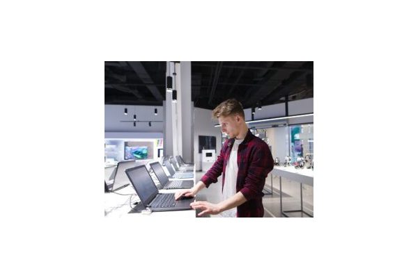 Apple vs. Lenovo: Which Brand Is Better?
