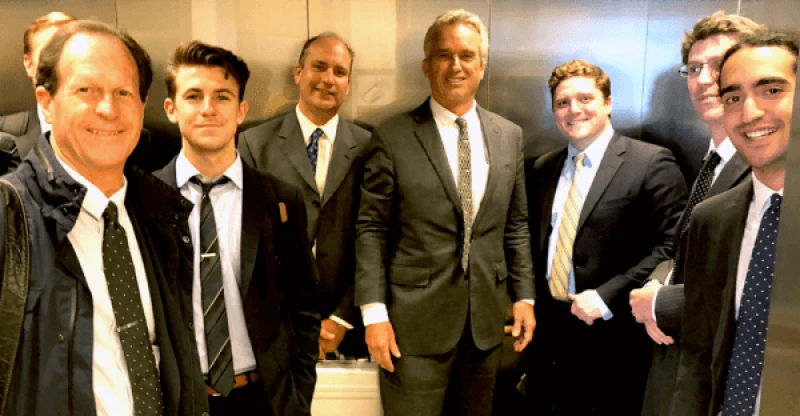 Robert F. Kennedy, Jr. celebrates Monsanto RoundUp conviction in joint picture with Church of Scientology law firm Wisner Baum.