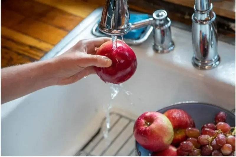 Washing produce will remove most residues. Credit: Tony Cenicola