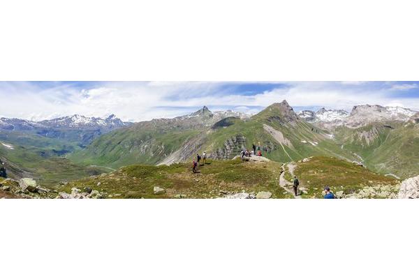 Natural Hydrogen: A Promising Sustainable Energy Resource in Mountainous Regions