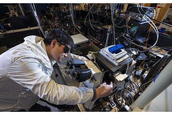 Revolutionary Photon-Avalanching Nanoparticles Pave the Way for Advanced Optical Computing