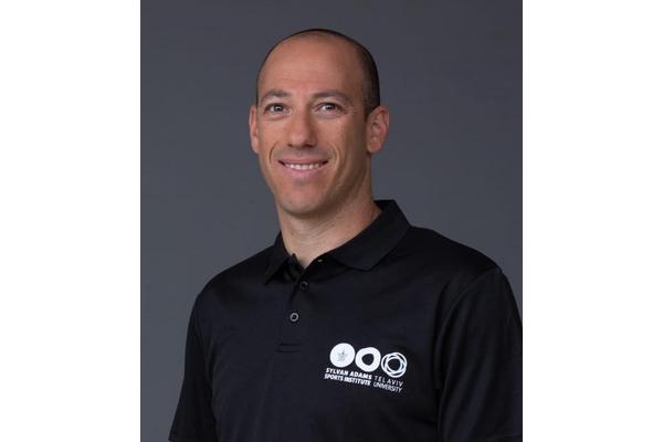 The Exercisers: Prioritizing Looks Over Wellness in Fitness Trends