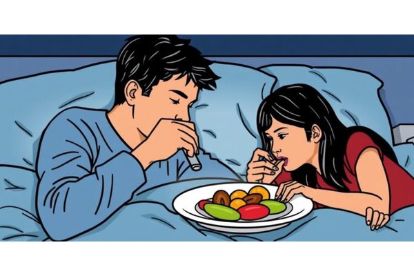 Biological Rhythms Influence Teenagers’ Late-Night Eating Patterns