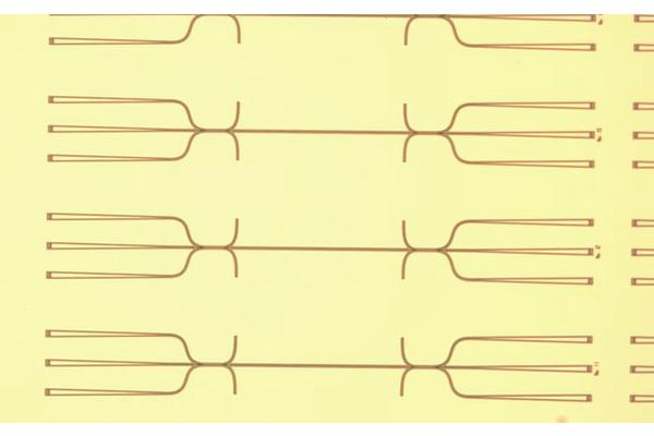 Introducing a Versatile Multimodal Light Manipulator: Advancing the Frontiers of Photonic Technology
