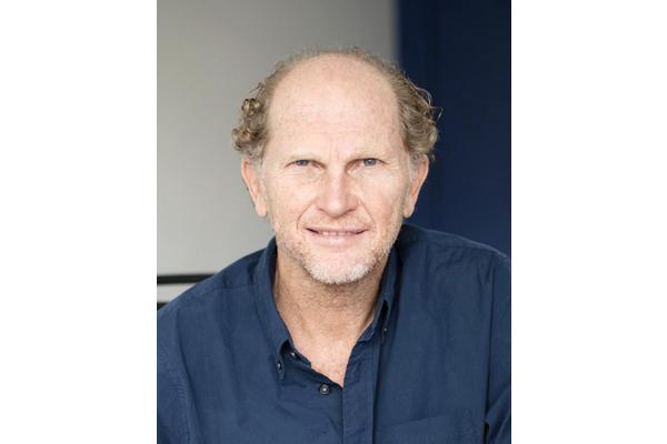 Dr. Andrea Ballabio Receives the Beth Levine Prize in Autophagy Research from UT Southwestern