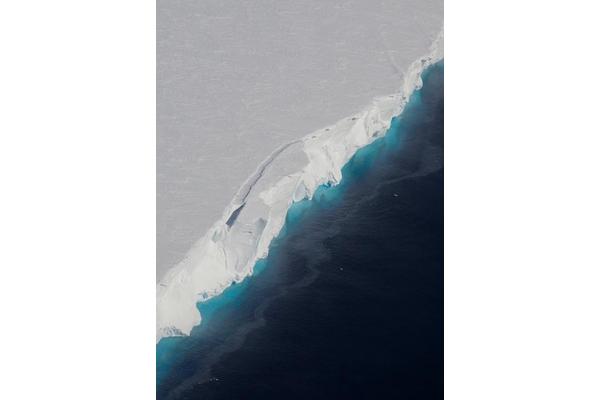Storm-Induced Low-Level Jets Discovered Near Thwaites Glacier: New Insights into Antarctica’s Hidden Wind Patterns