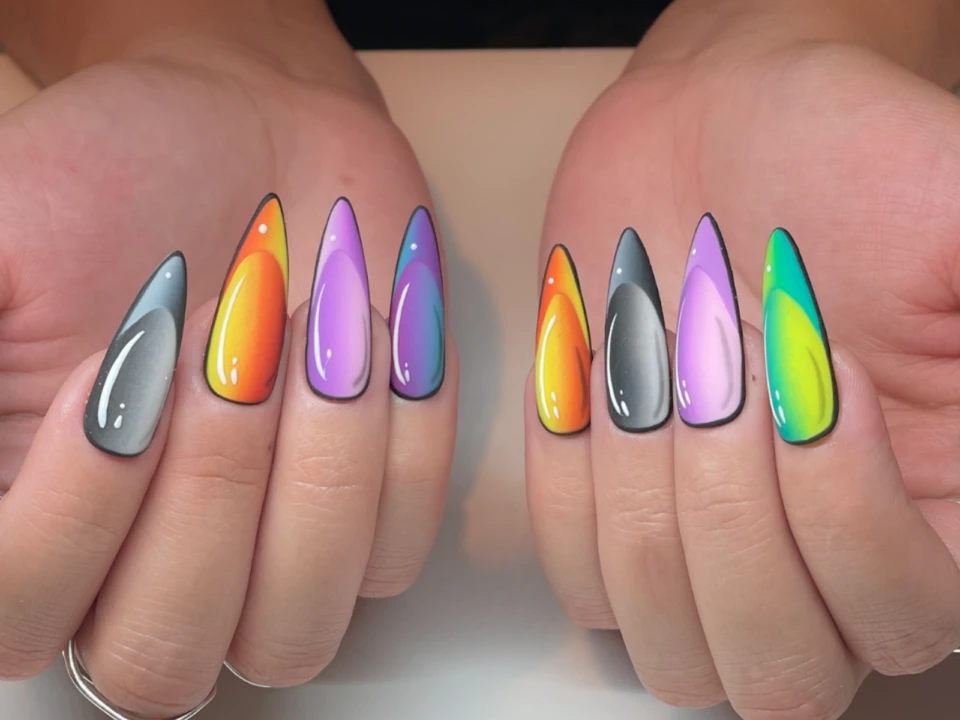 Cartoon nails 
