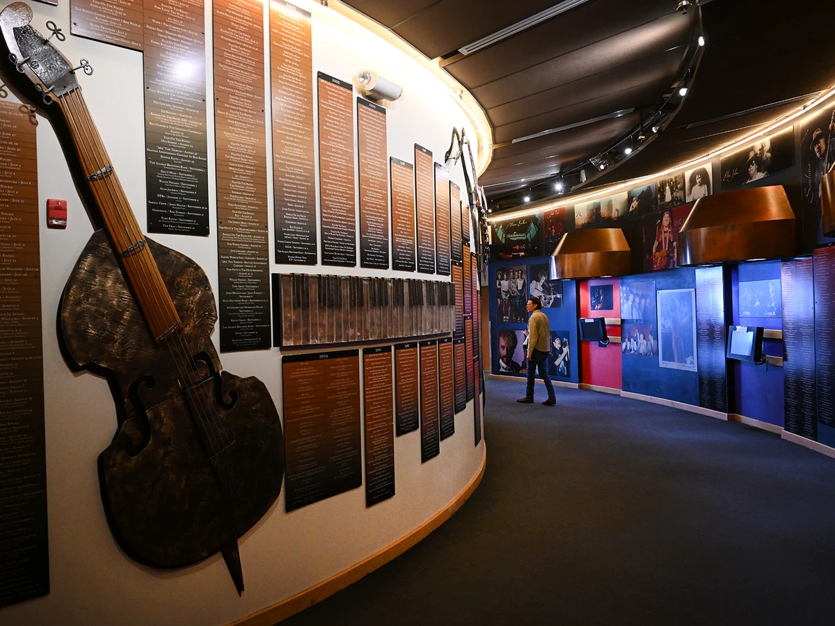 Interactive hallway exhibit at Red Rocks Visitor Center