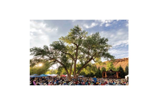 How Planet Bluegrass Is Nurturing the Next Generation of Musicians