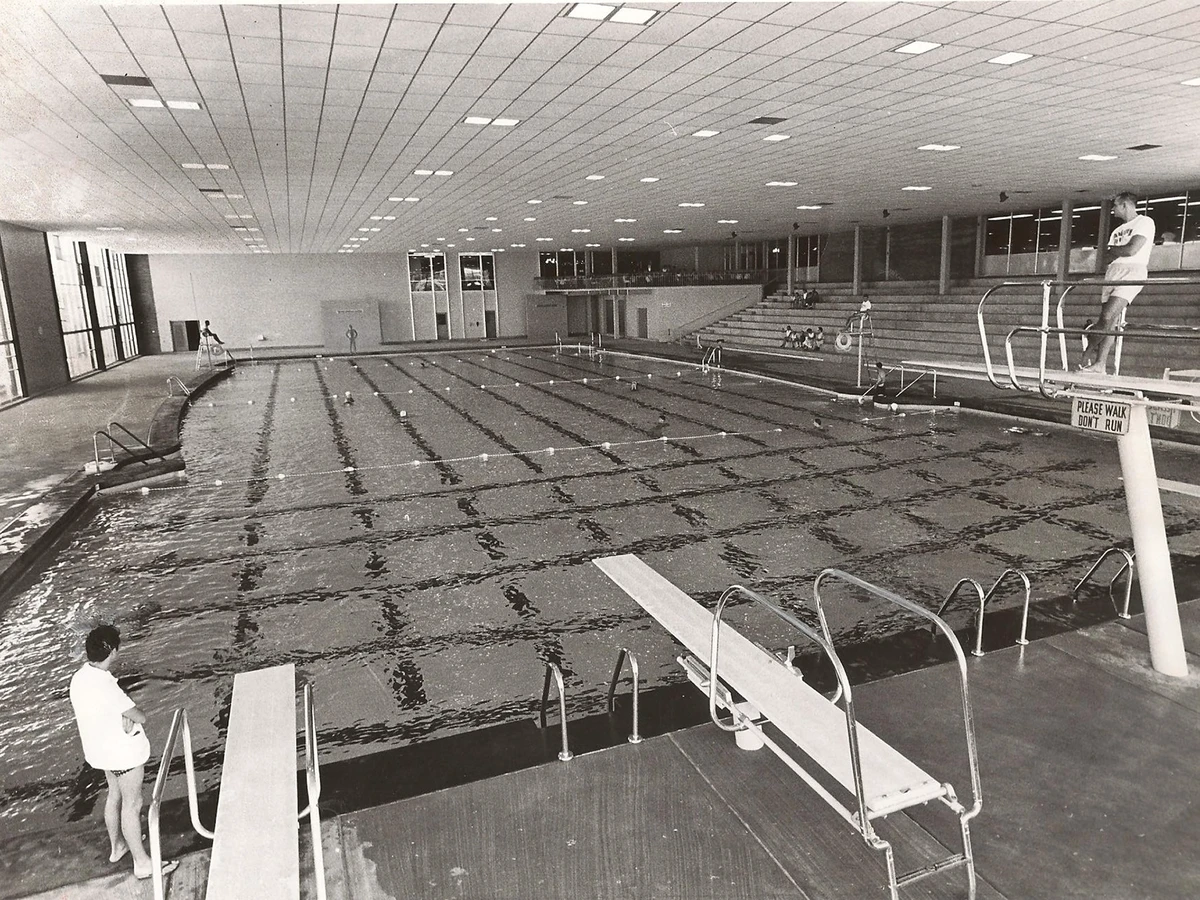 The pool at Celebrity Sports Center