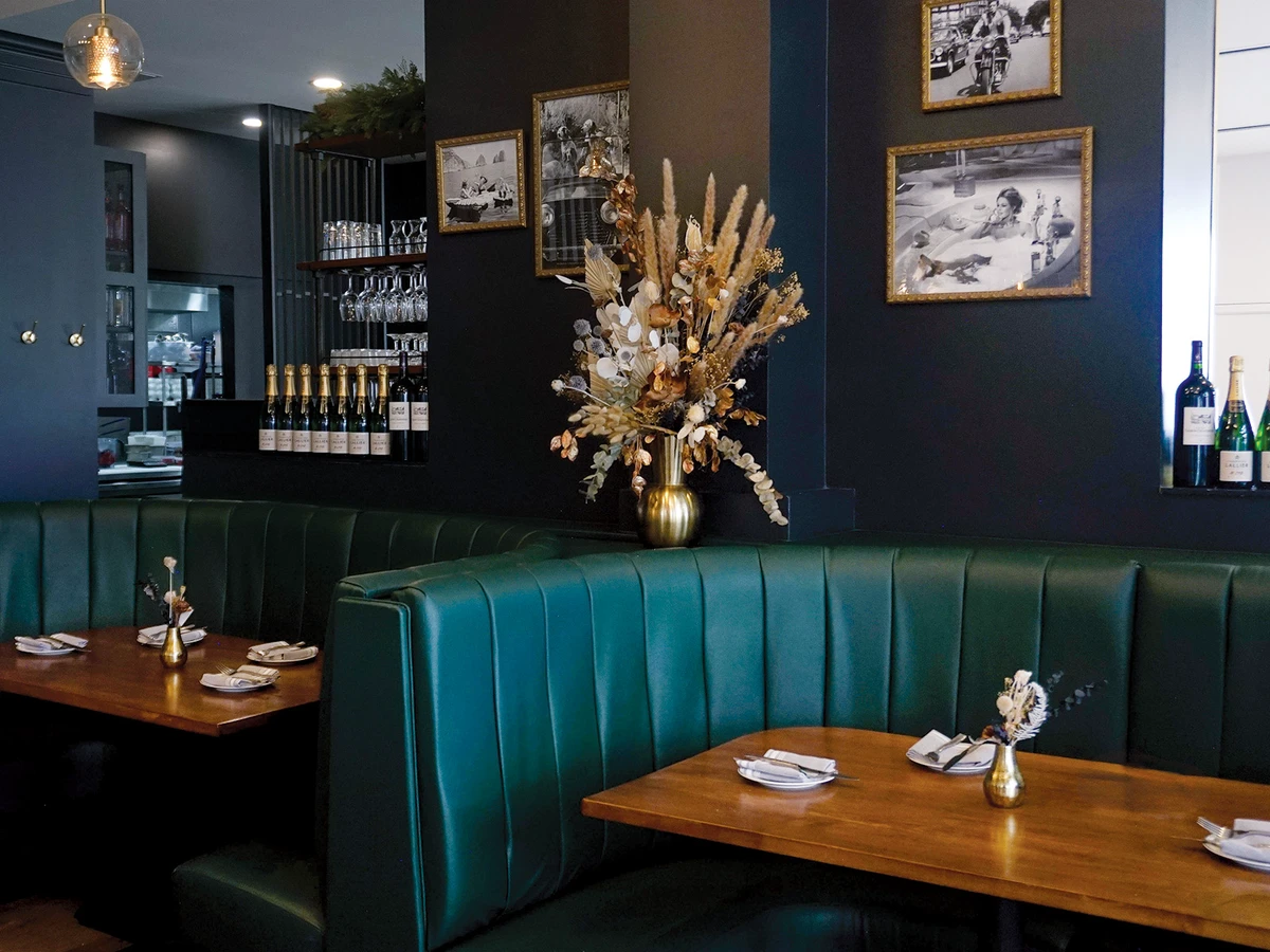 Interior of Jacques restaurant