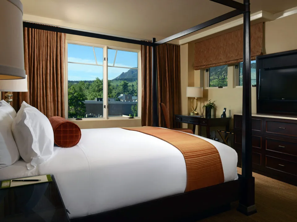 A guest room in the St Julien