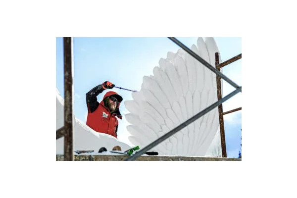 How to Snow Sculpt Like a Pro