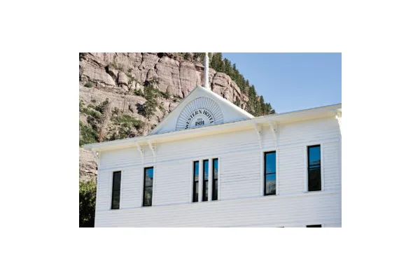 One of Colorado’s Last Wild West–Era Hotels Is Revitalized