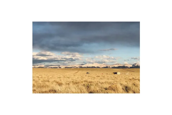 Living Off the Grid in Colorado’s San Luis Valley