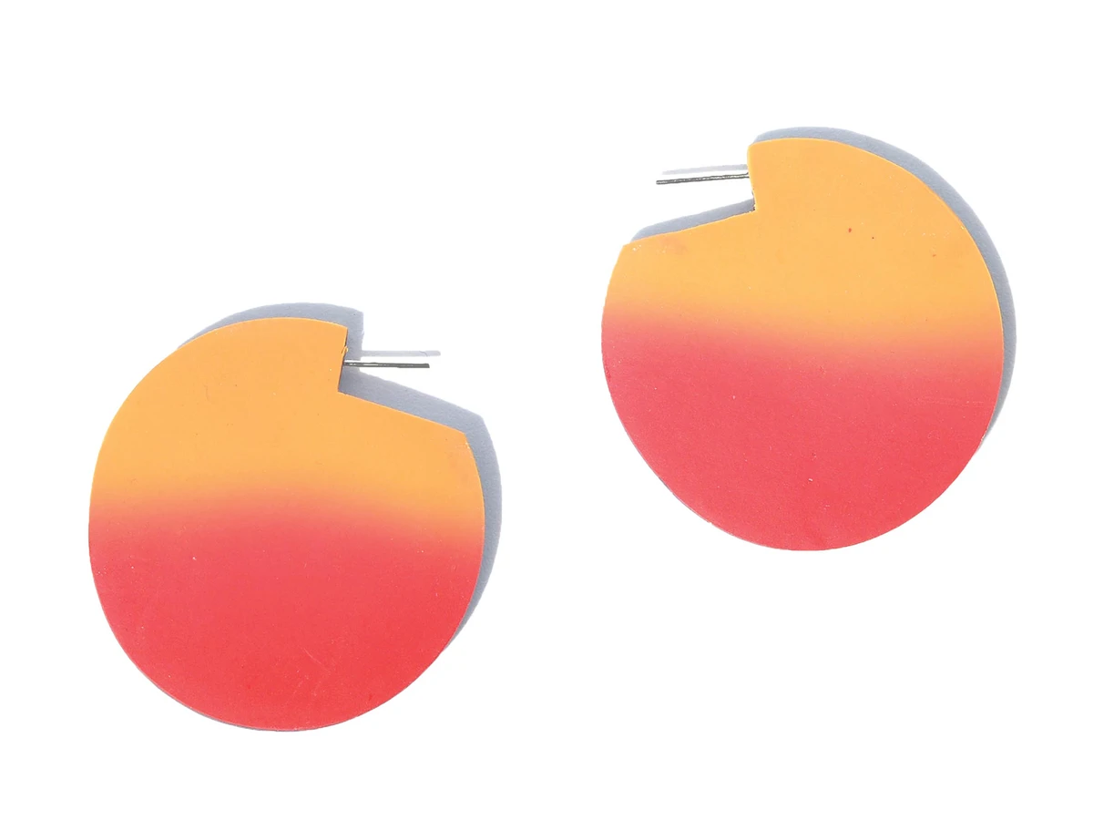 Lindsay Locatelli hoops