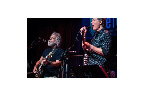 Lyle Lovett, Bob Weir, and Joe Neguse Headline eTown’s Earth Day Party