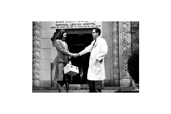 Colorado’s Jewish Healthcare Workers Get the Spotlight in This New Exhibit