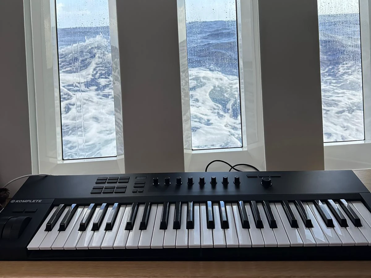 A keyboard on a sailboat