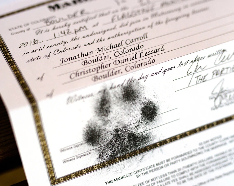 Oslo stamps marriage certificate