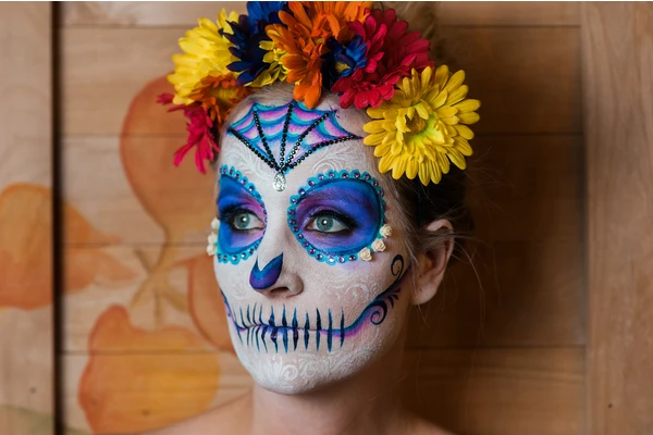 Leave Your Halloween Makeover to the Experts
