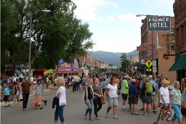 14 Colorado Food and Drink Festivals Worth Planning a Trip Around