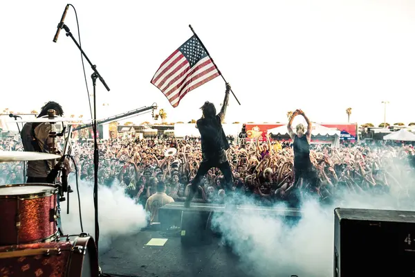 An Oral History of the Warped Tour