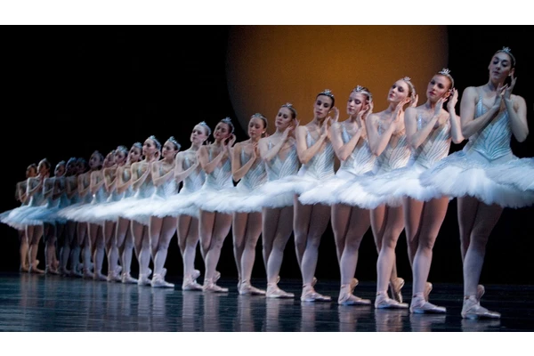 Vail International Dance Festival: Meet the Artistic Director