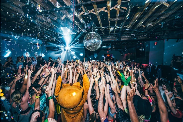 Wake Up and Get Down at Daybreaker’s Early Morning Dance Parties