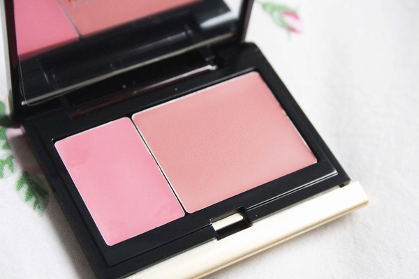 8 Summer Beauty Essentials to Add to Your Routine