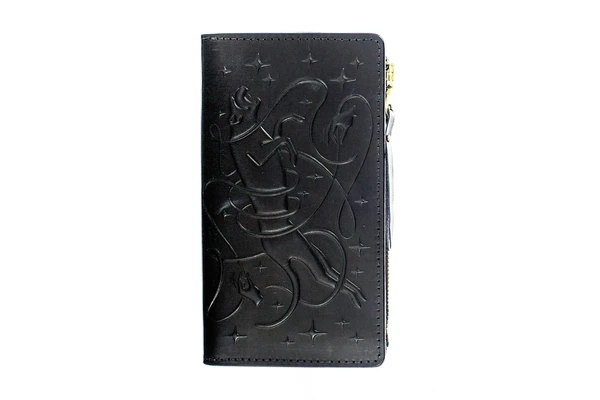 10 Stylish Gifts for the Women in Your Life