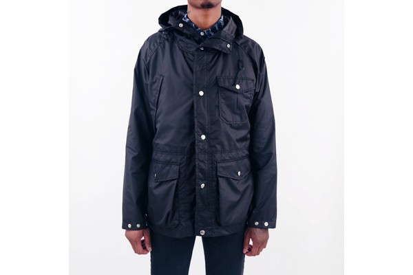 Must-Have Piece: The Sporty Raincoat