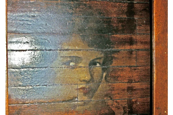 Only in Colorado: The Face on the Barroom Floor