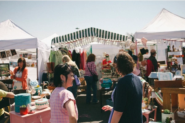 Best Bets: Summer Horseshoe Craft and Flea Market